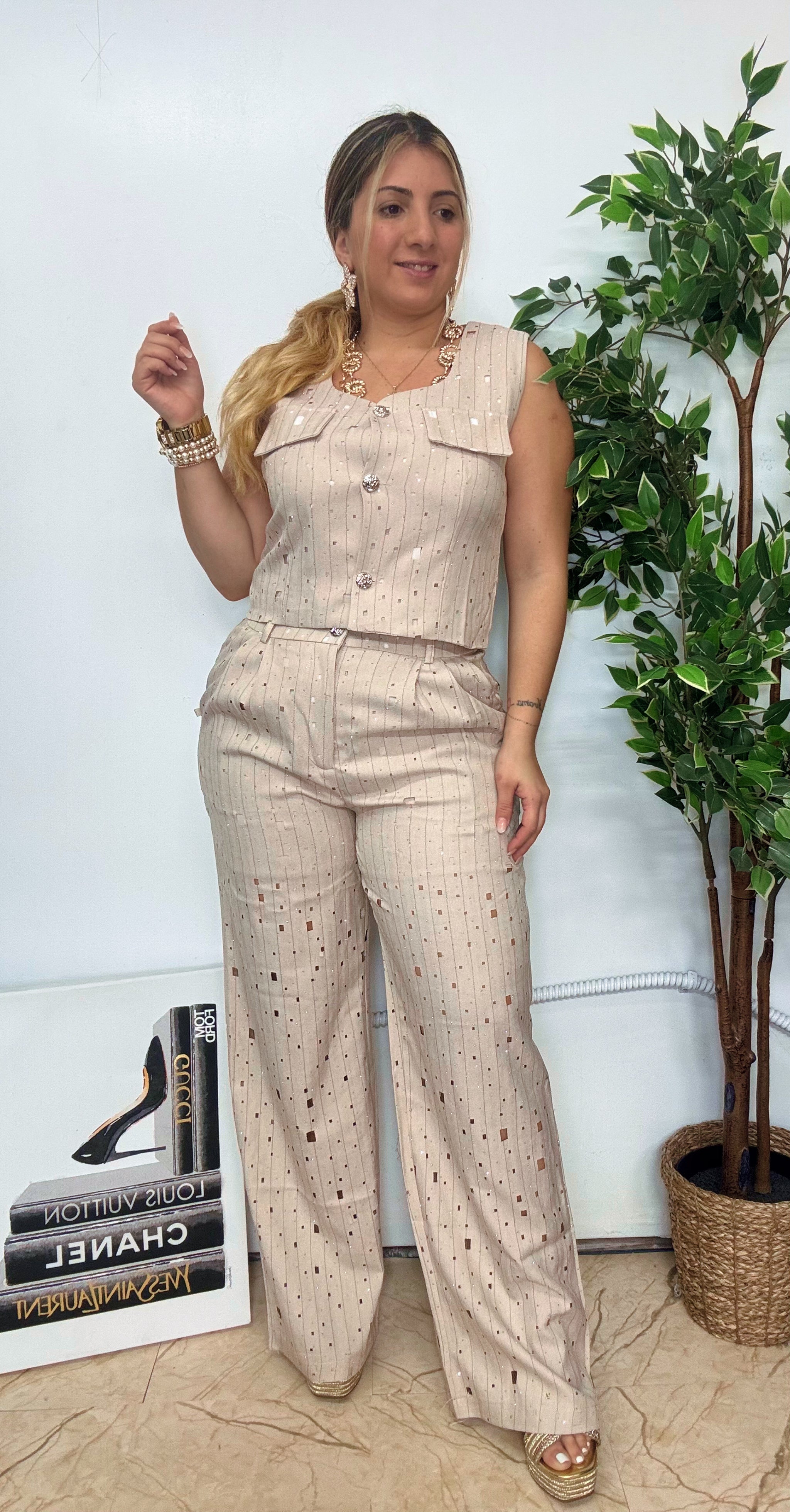 CASUAL-FORMAL SET