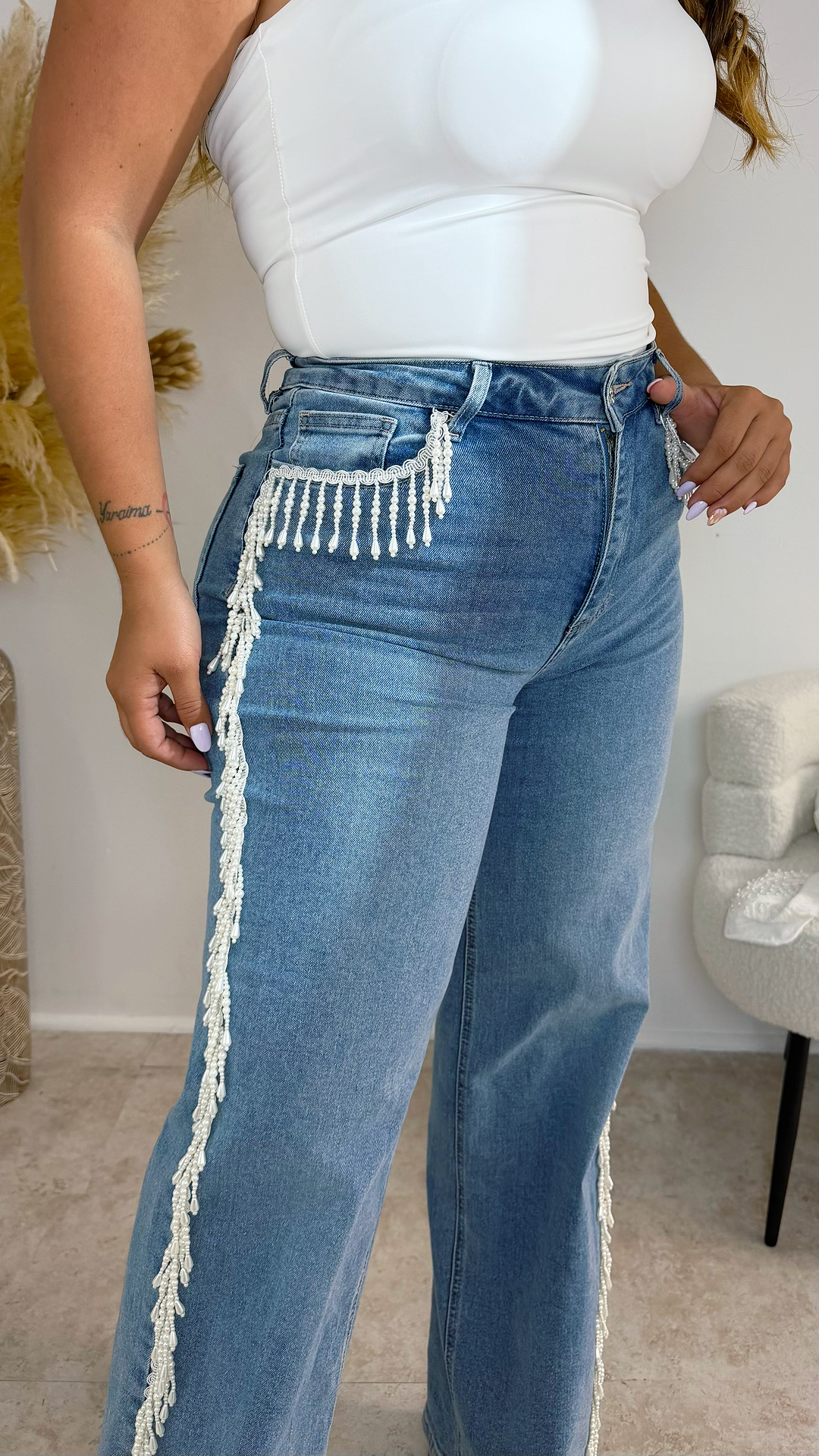 Pearl Detail Elegance Jeans