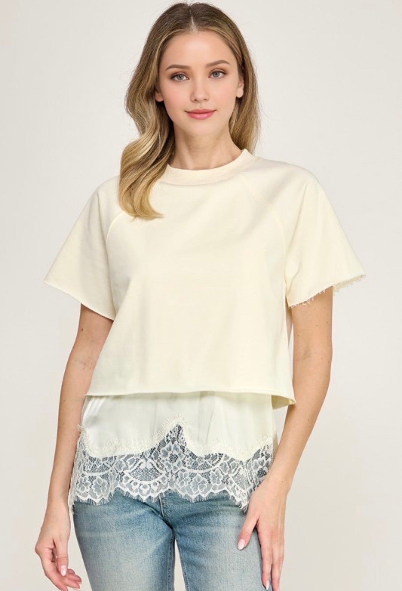 Sweatershirt Top (05-12–26)