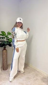 Urban Glam Blue & White Set